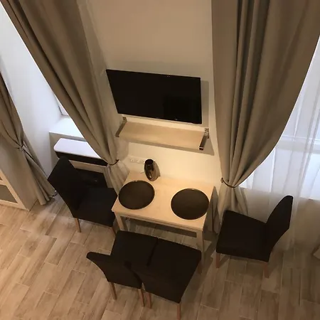 Goldcentral Gozsdu Apartment-downtown Prime Location