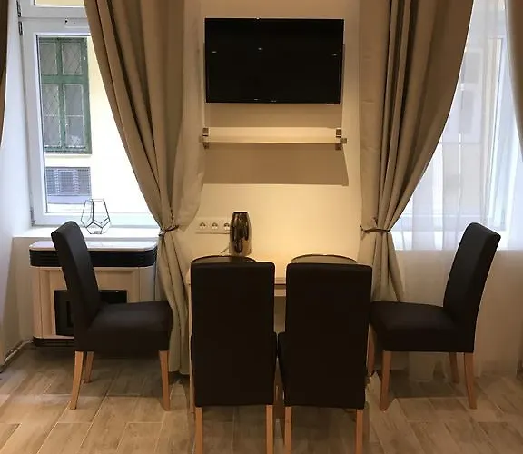 Goldcentral Gozsdu Apartment-downtown Prime Location *